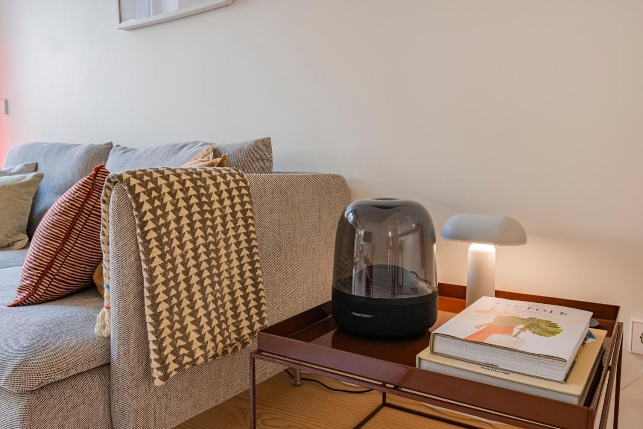Deluxe 2Bdr Apartment W/ Patio By Lovelystay Lisboa المظهر الخارجي الصورة
