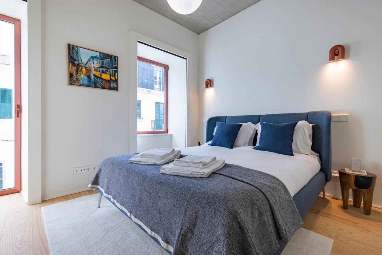 Deluxe 2Bdr Apartment W/ Patio By Lovelystay Lisboa المظهر الخارجي الصورة