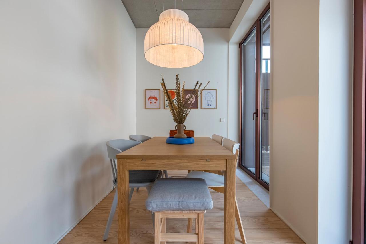 Deluxe 2Bdr Apartment W/ Patio By Lovelystay Lisboa المظهر الخارجي الصورة